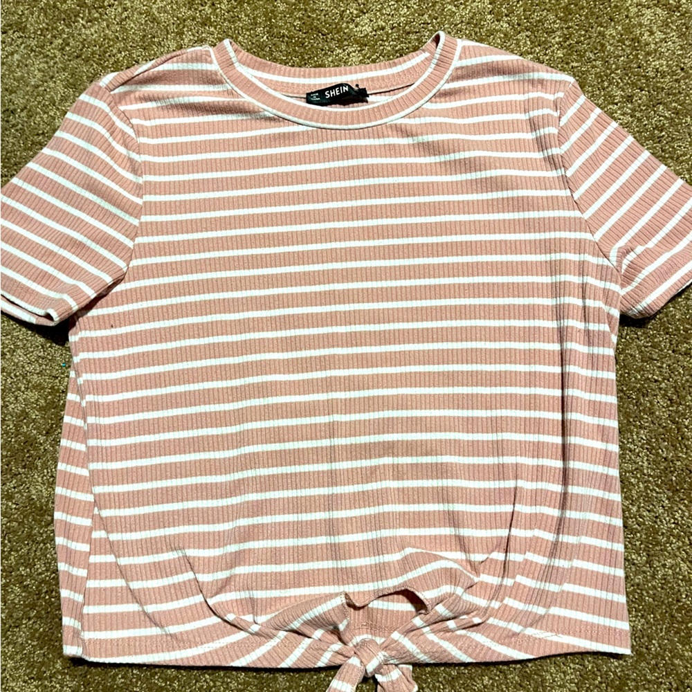 Cropped tee
